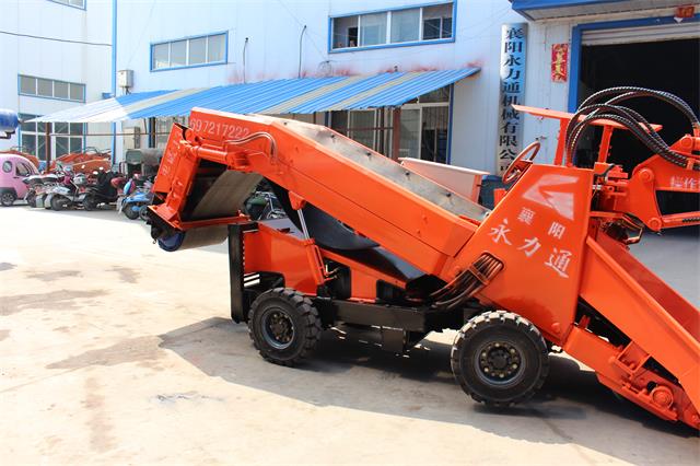 貴州1.2米小型輪式扒渣機.jpg