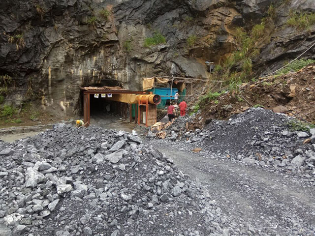 打隧道用的扒渣機